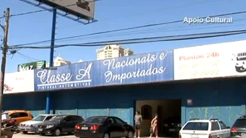 Logo de CLASSE A REPINTURAS AUTOMOTIVAS