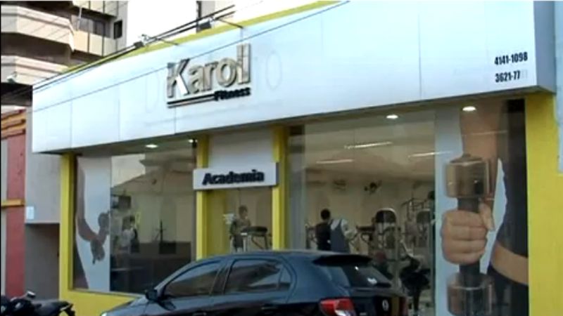 Logo de ACADEMIA KAROLL FITNESS