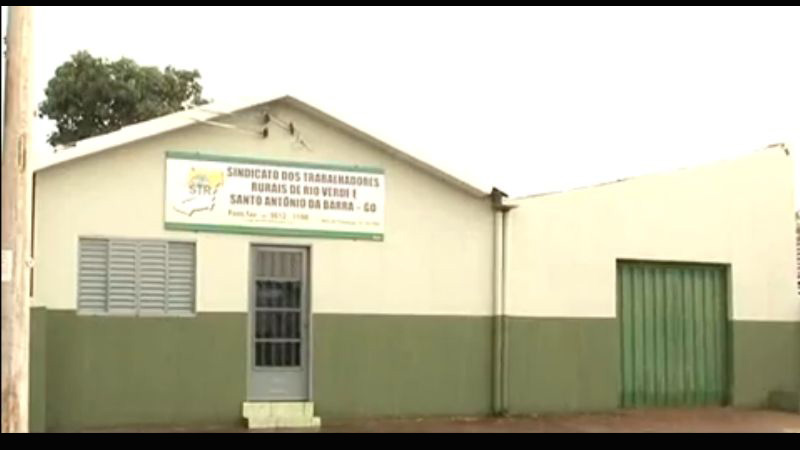 Logo de SINDICATO DOS TRABALHADORES RURAIS - RIO VERDE E SANTO ANTÔNIO DA BARRA