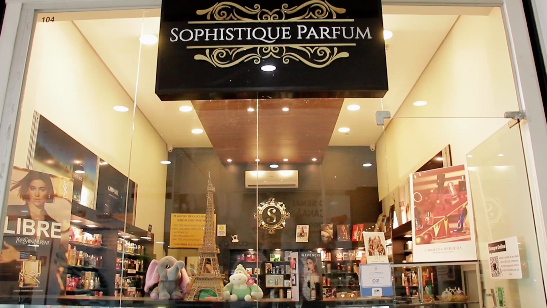 Logo de SOPHISTIQUE PARFUM